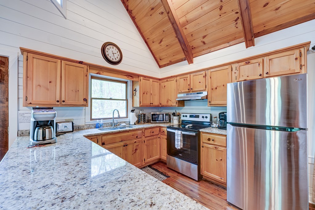 415132 Blue Ridge Residential