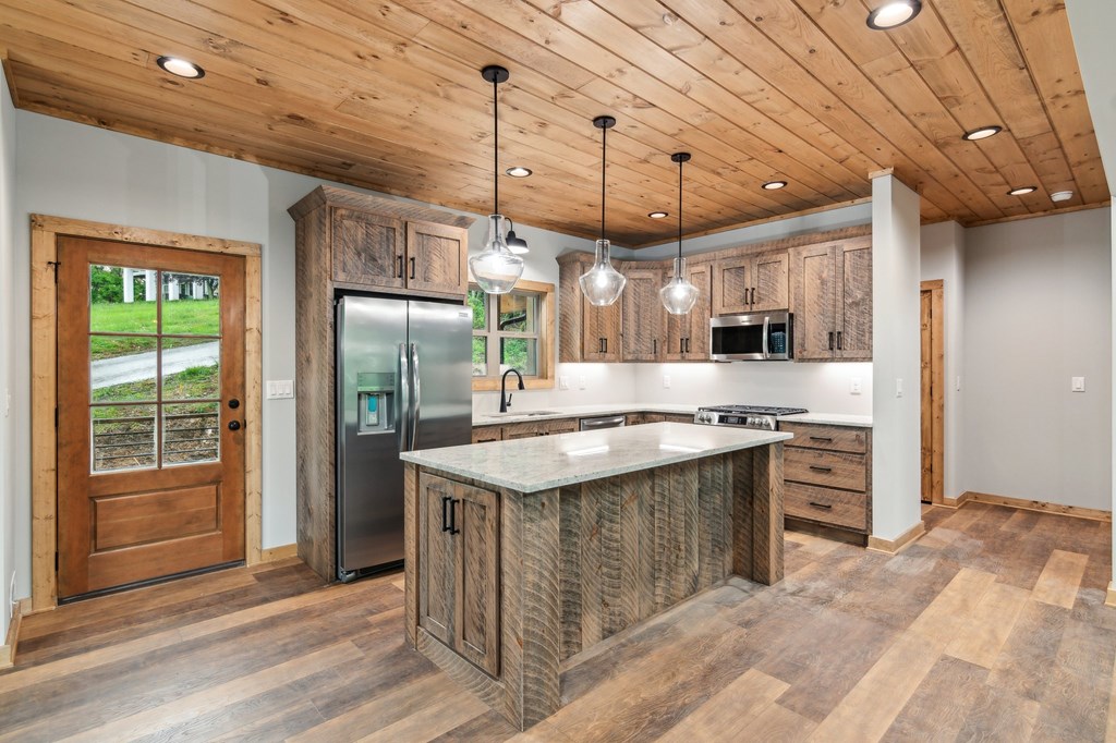 415145 Ellijay Residential