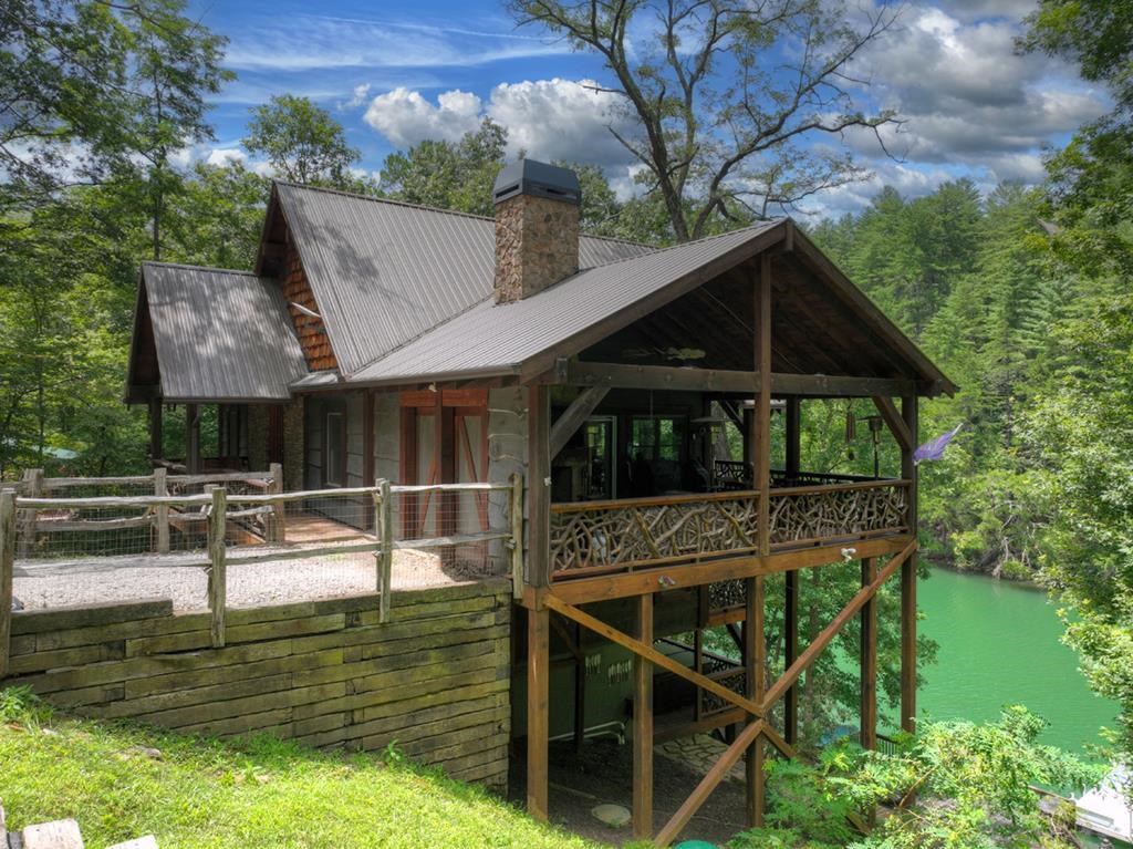 415146 Morganton Residential