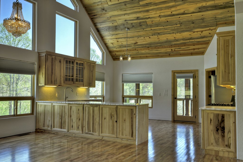 415149 Morganton Residential