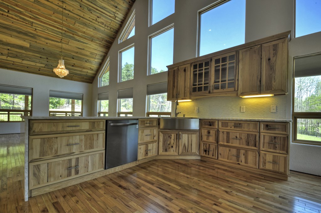 415149 Morganton Residential