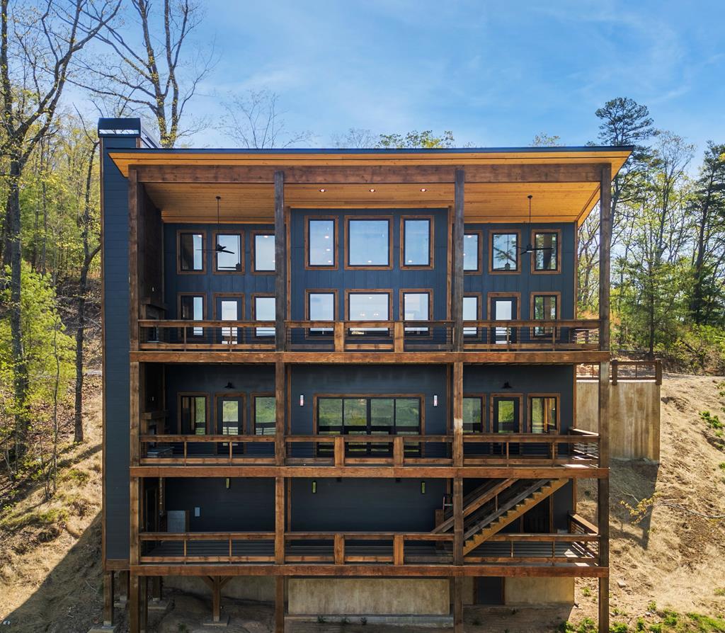 415150 Mineral Bluff 