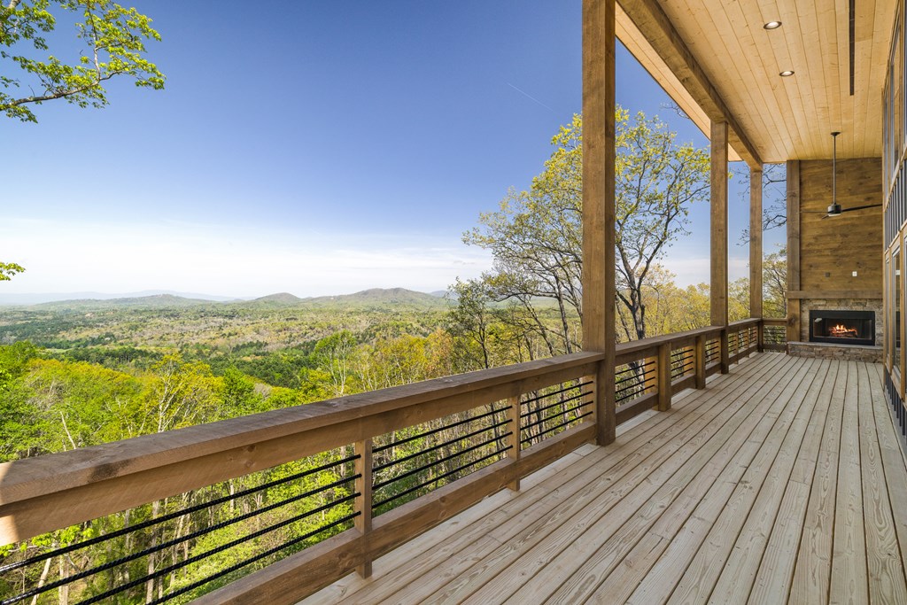 415150 Mineral Bluff Residential