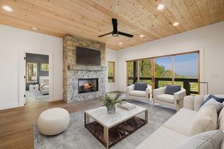 415150 Mineral Bluff Residential