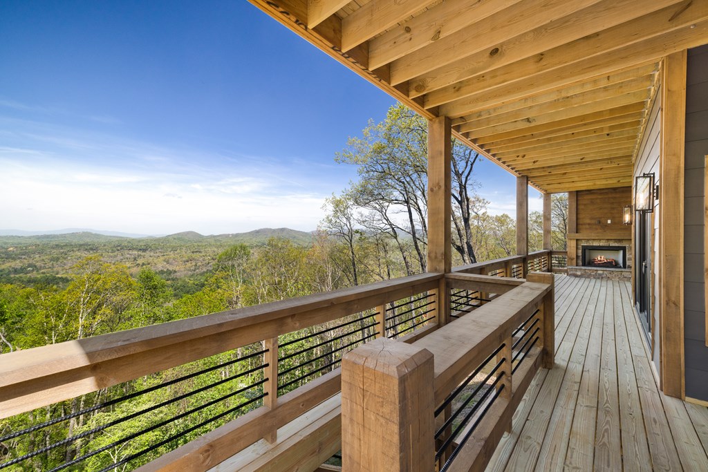 415150 Mineral Bluff Residential