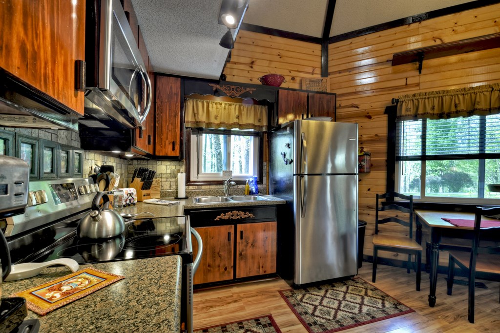 415156 Ellijay Residential