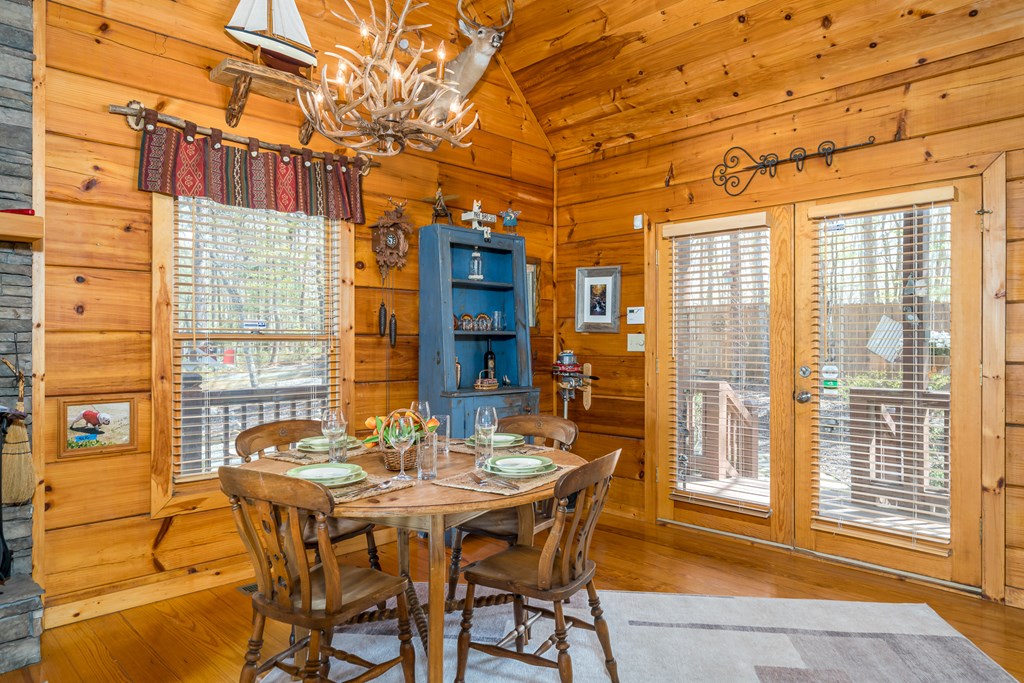 415160 Cherry Log Residential