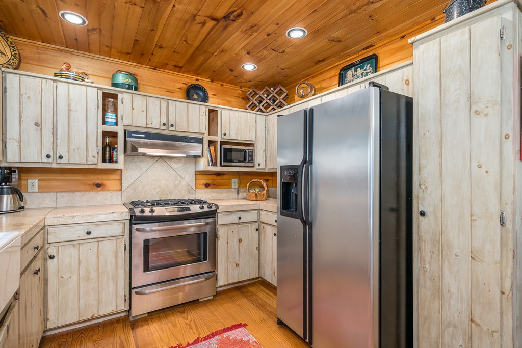 415160 Cherry Log Residential