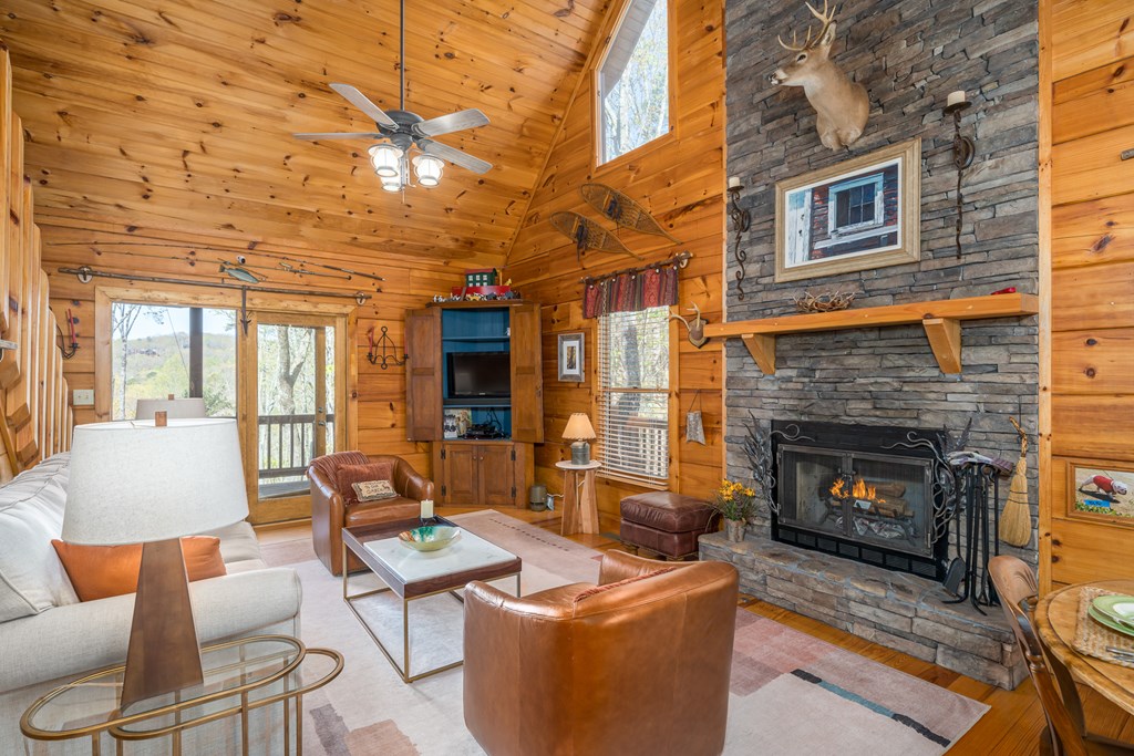 415160 Cherry Log Residential
