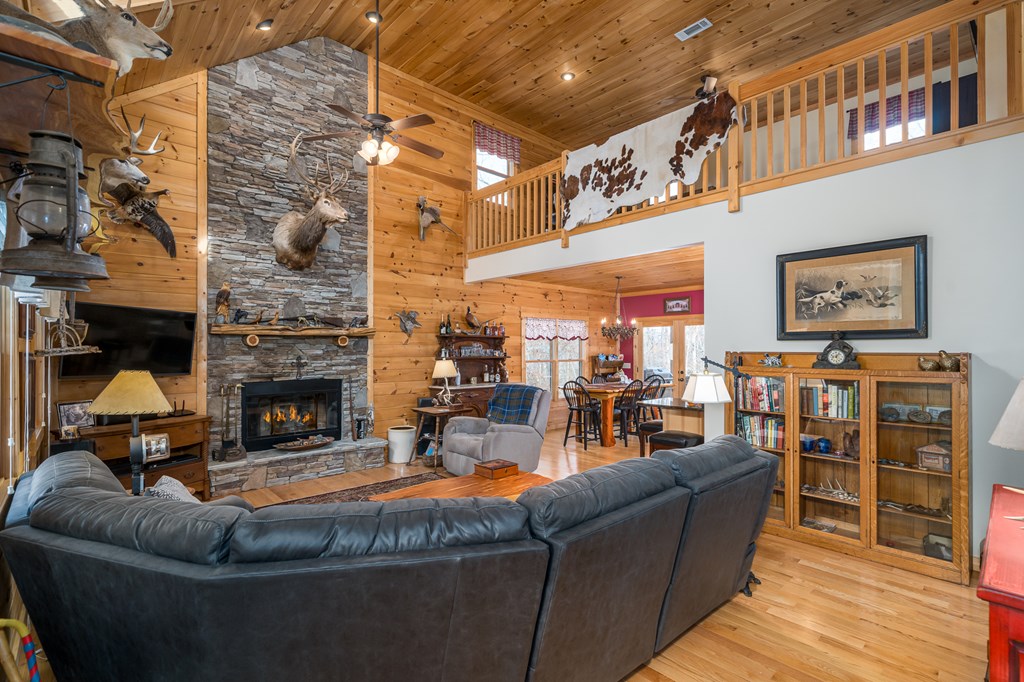 415161 Ellijay Residential