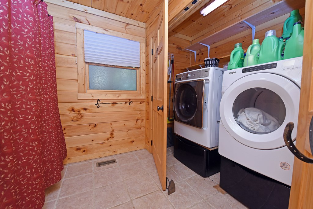 415163 Suches Residential