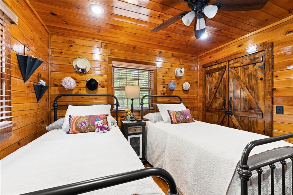 415164 Blue Ridge Residential
