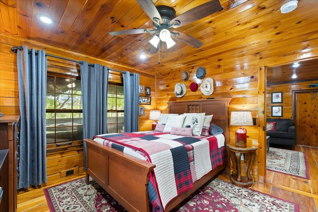 415164 Blue Ridge Residential