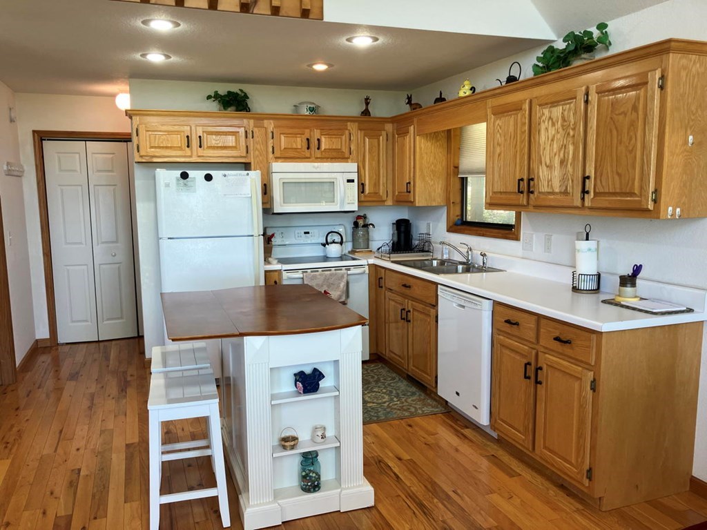 415167 Murphy Residential