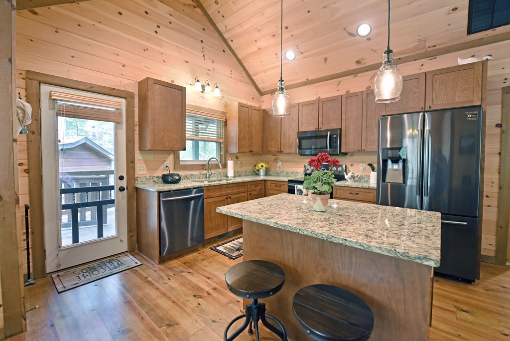 415170 Morganton Residential
