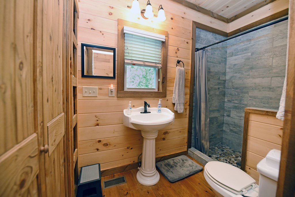 415170 Morganton Residential