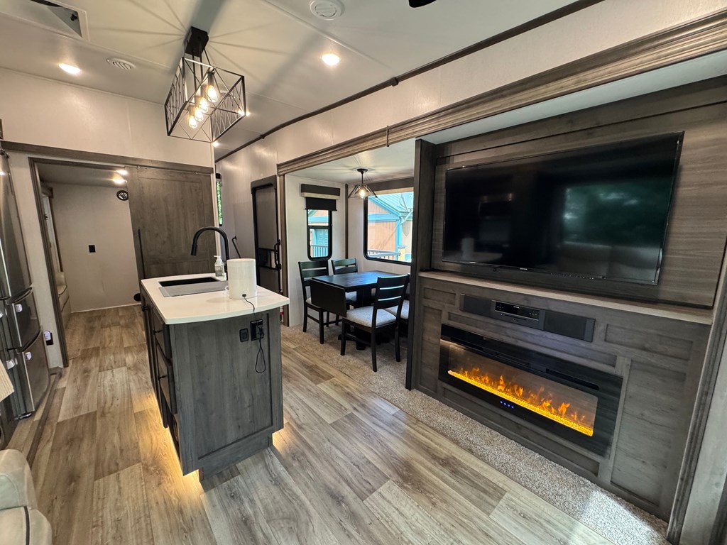 415171 Blairsville Residential