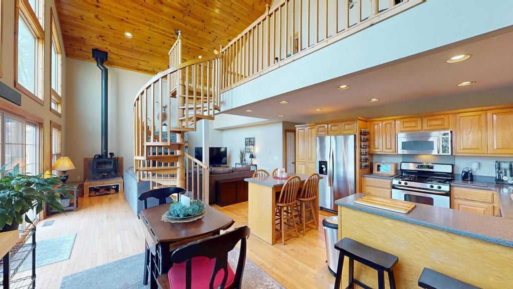 415175 Topton Residential