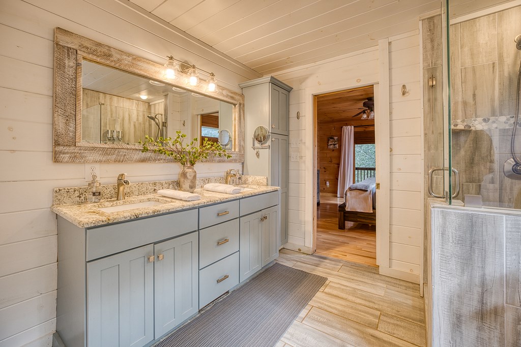 415178 Blue Ridge Residential