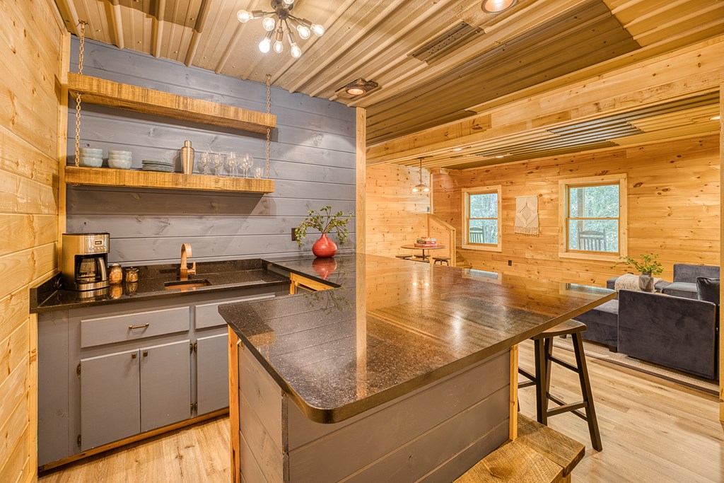415178 Blue Ridge Residential