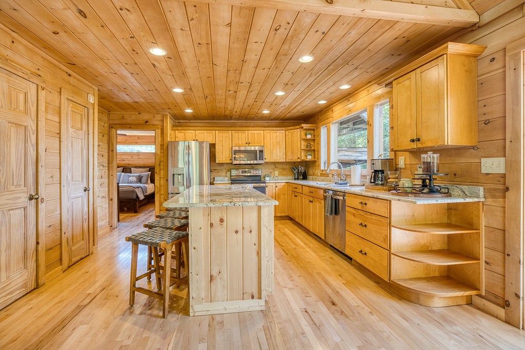 415178 Blue Ridge Residential