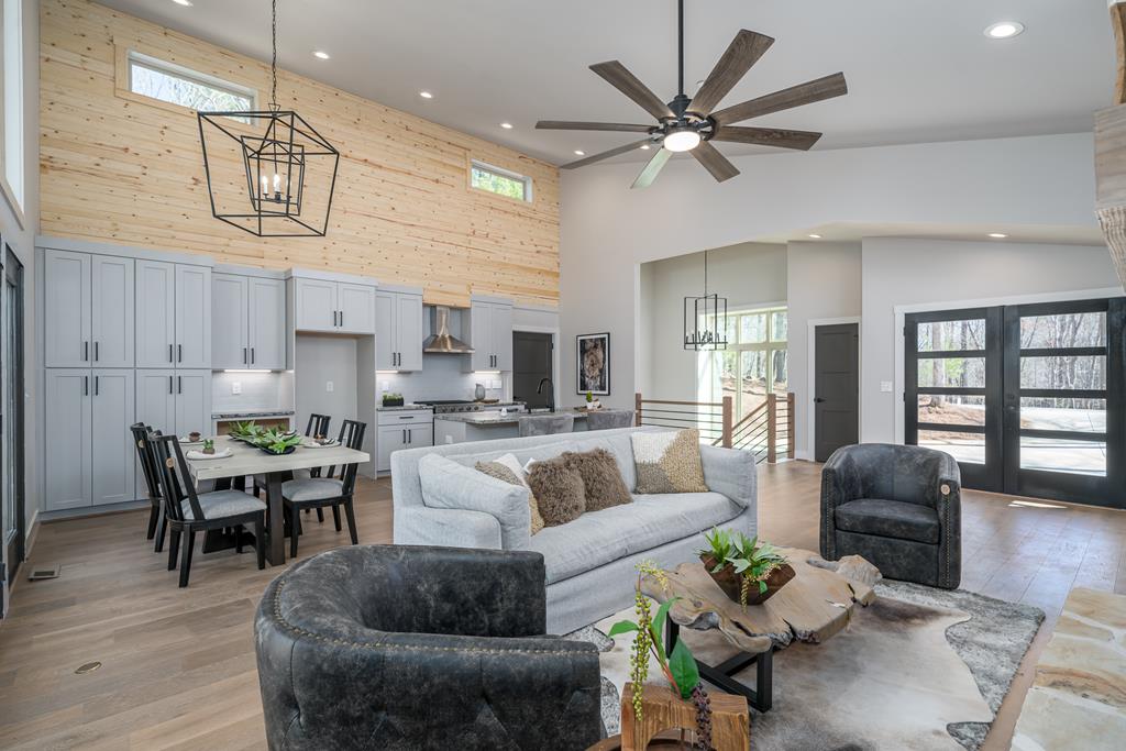 415193 Ellijay Residential