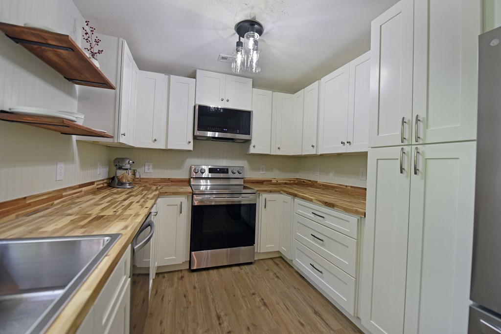 415195 Blue Ridge Residential