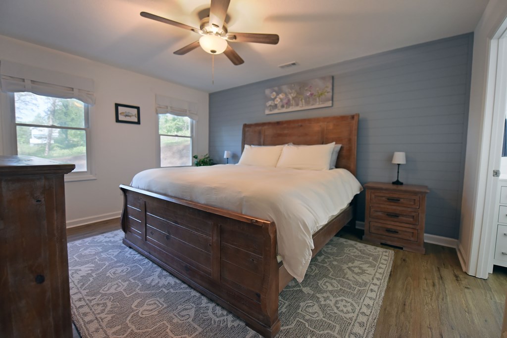 415195 Blue Ridge Residential
