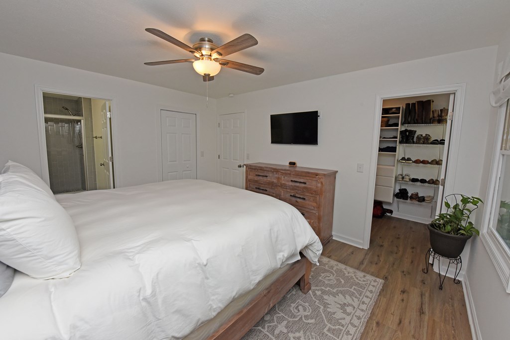 415195 Blue Ridge Residential