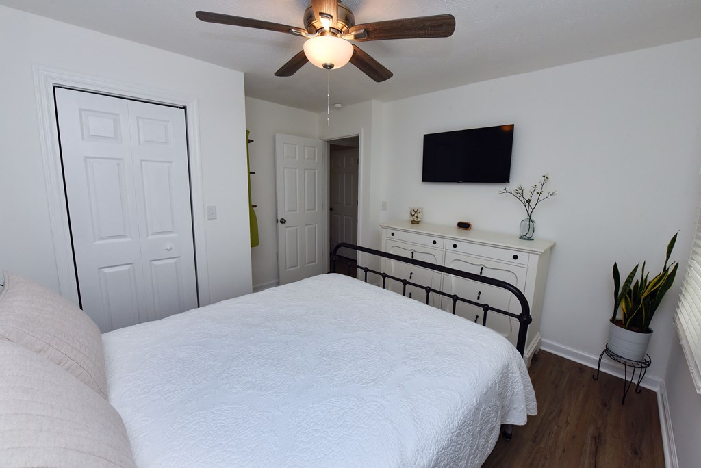 415195 Blue Ridge Residential