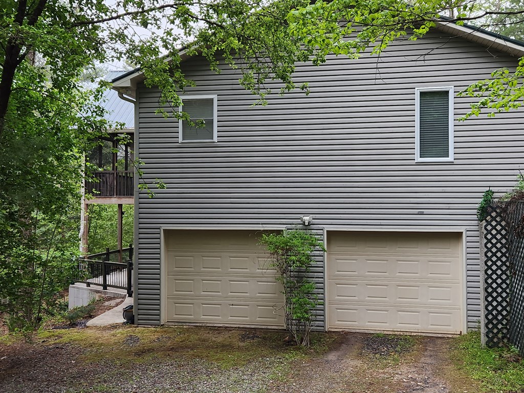 415199 Blue Ridge Residential