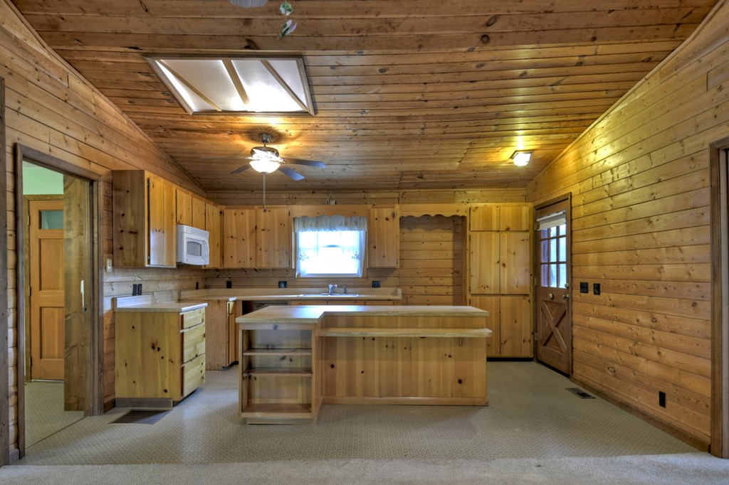 415201 Mineral Bluff Residential