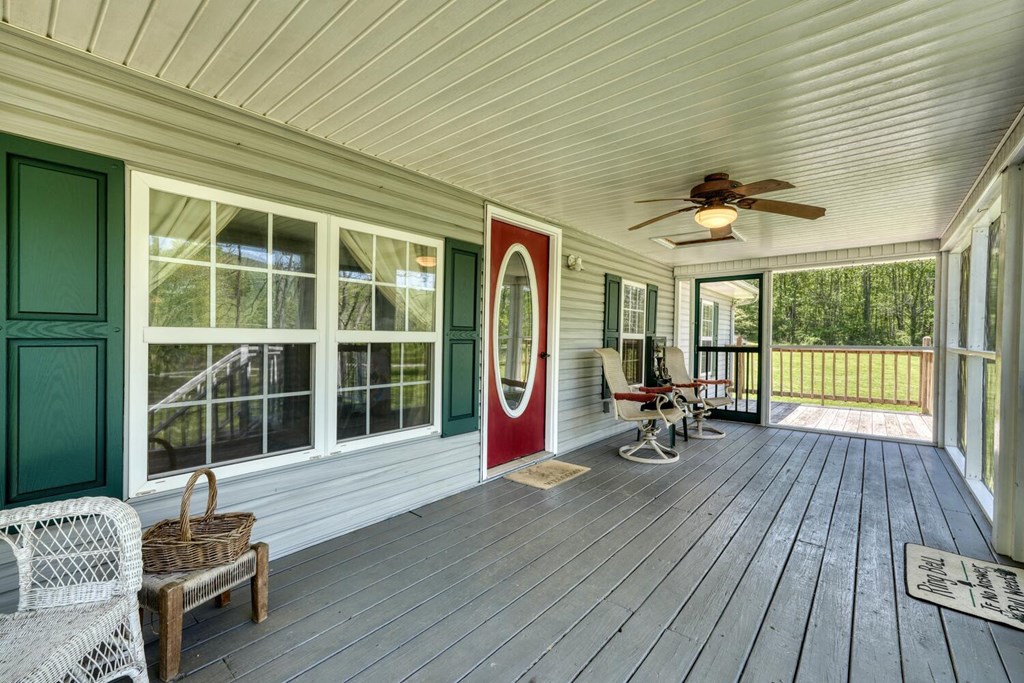 415202 Young Harris Residential