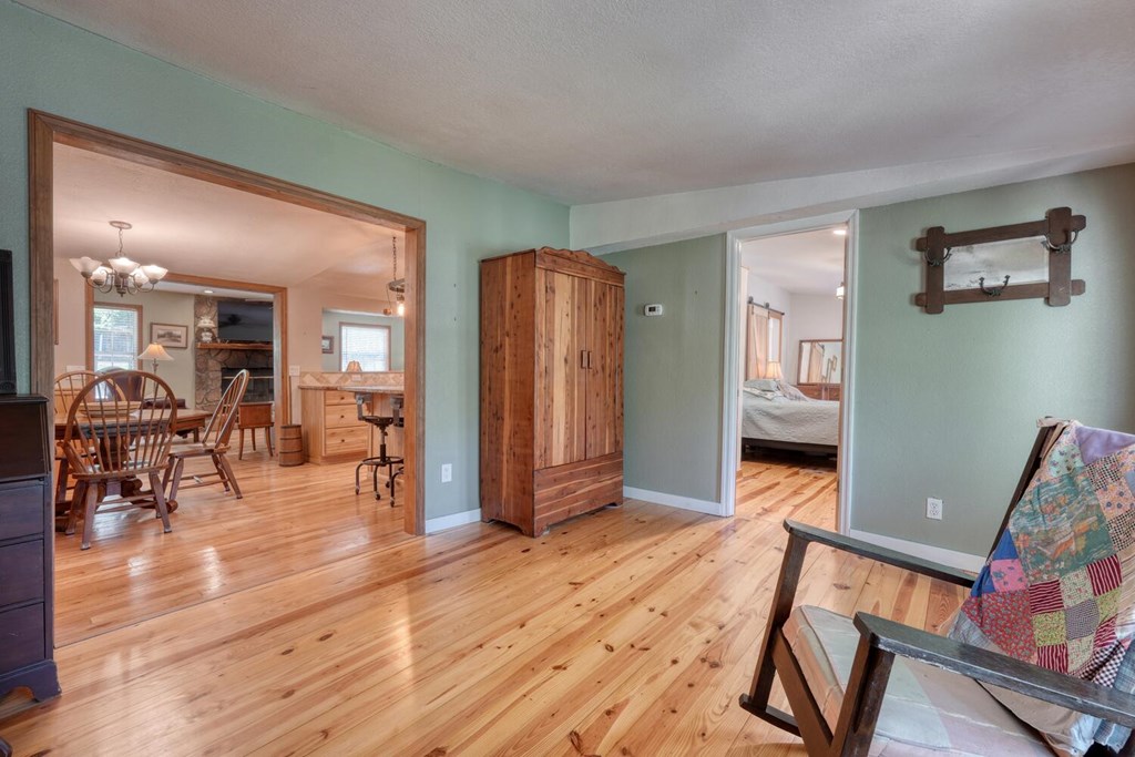 415202 Young Harris Residential