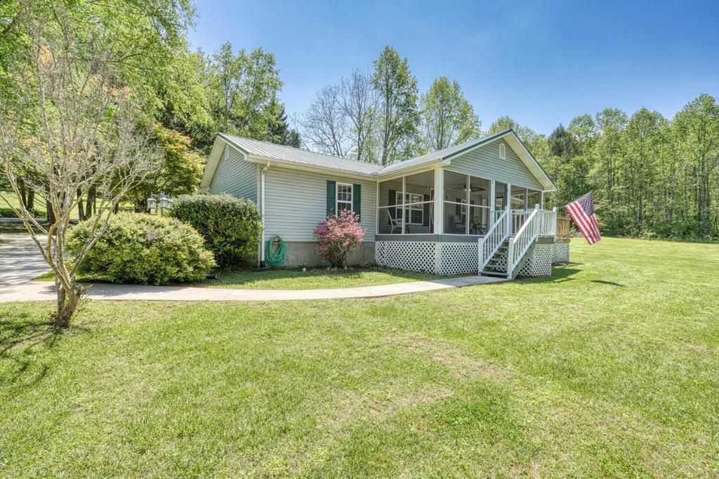 415202 Young Harris Residential