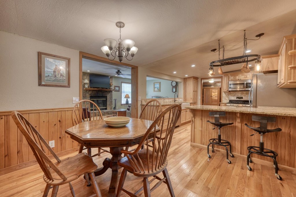 415202 Young Harris Residential