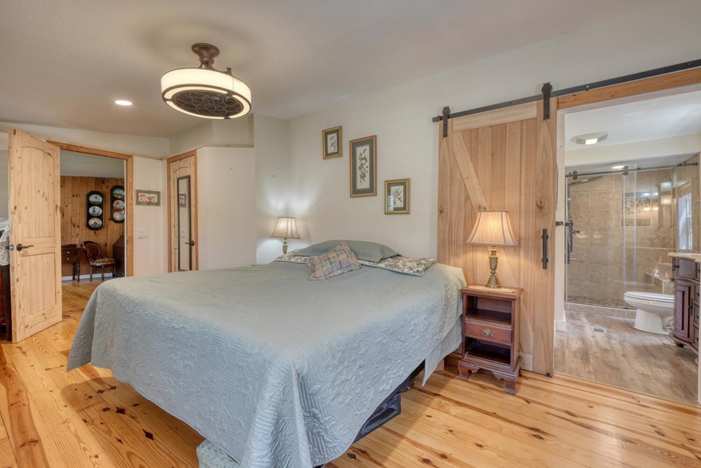 415202 Young Harris Residential