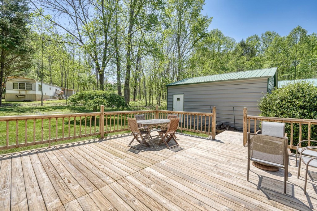 415202 Young Harris Residential