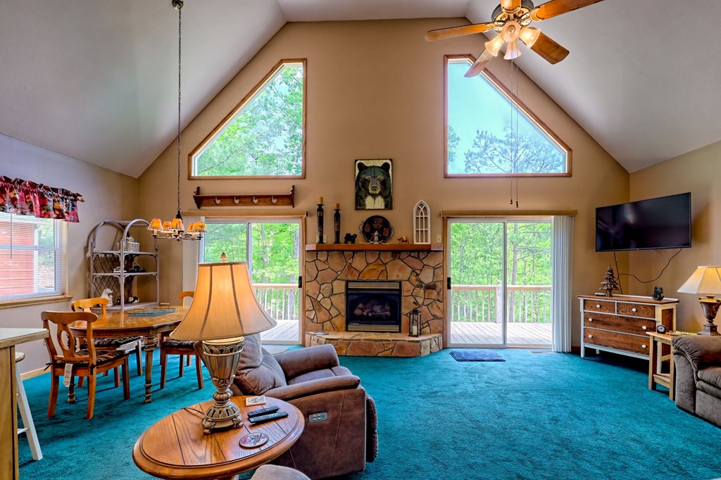 415204 Young Harris Residential