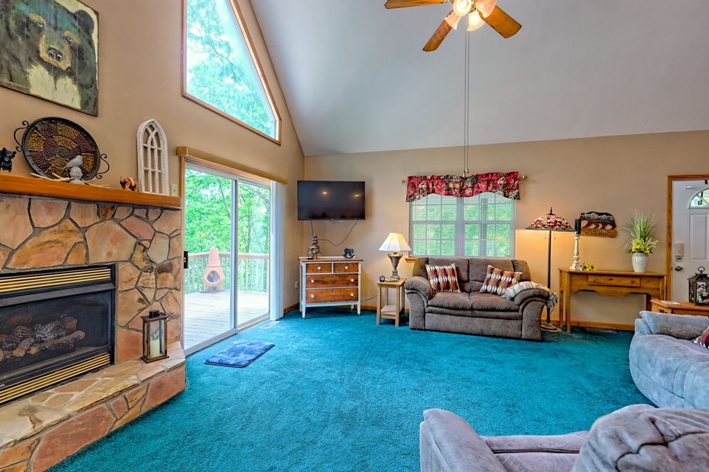 415204 Young Harris Residential