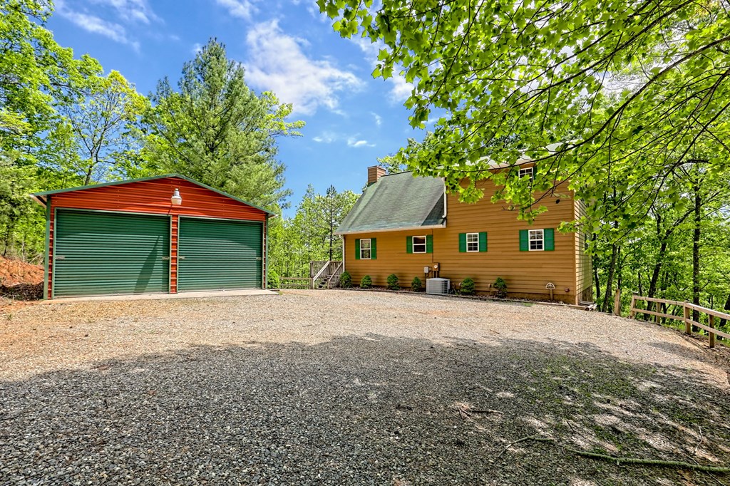415204 Young Harris Residential