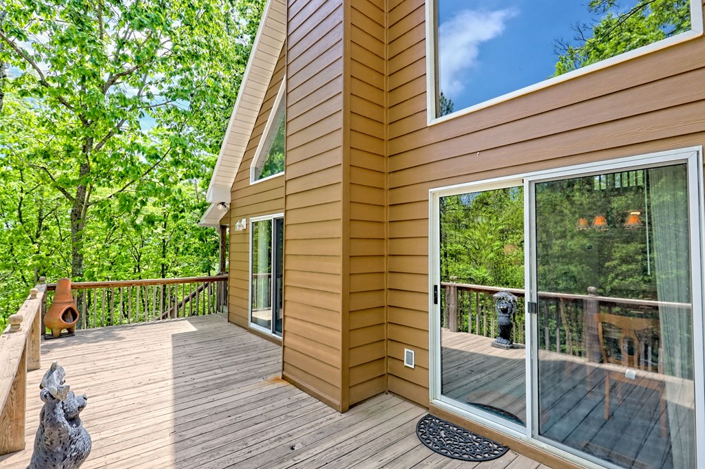 415204 Young Harris Residential