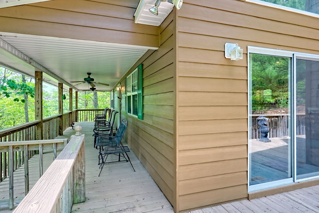 415204 Young Harris Residential