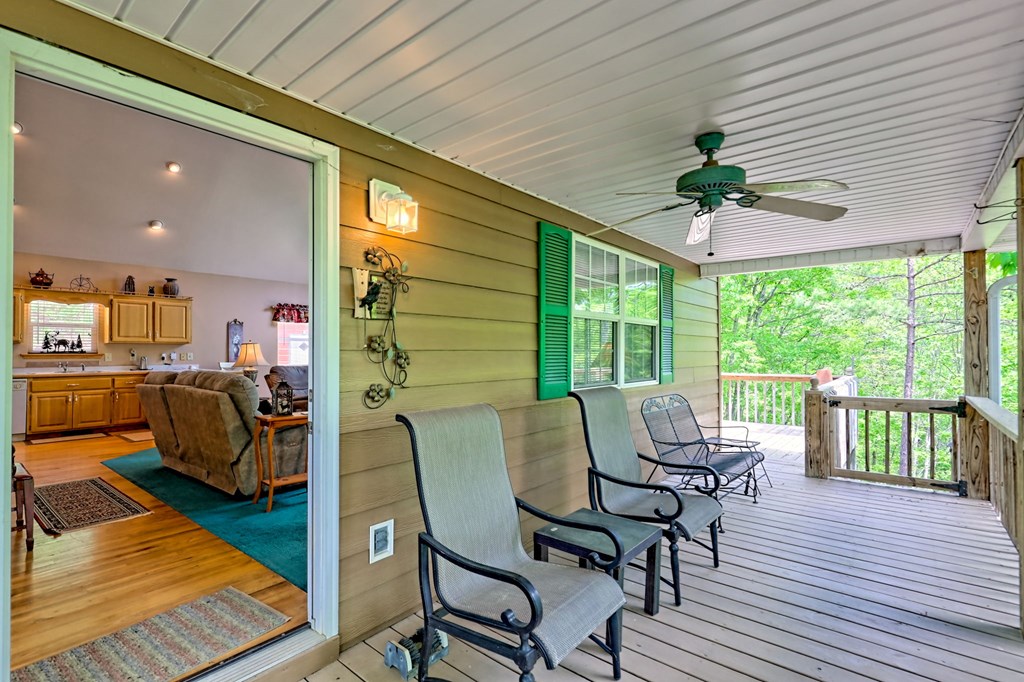415204 Young Harris Residential