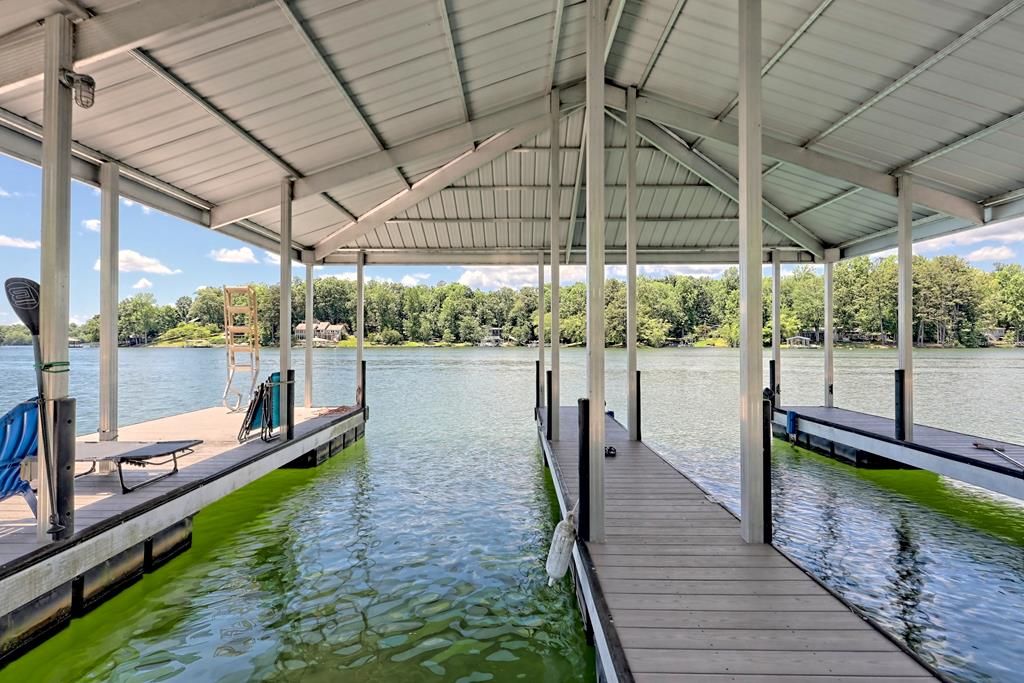 415213 Hayesville Residential