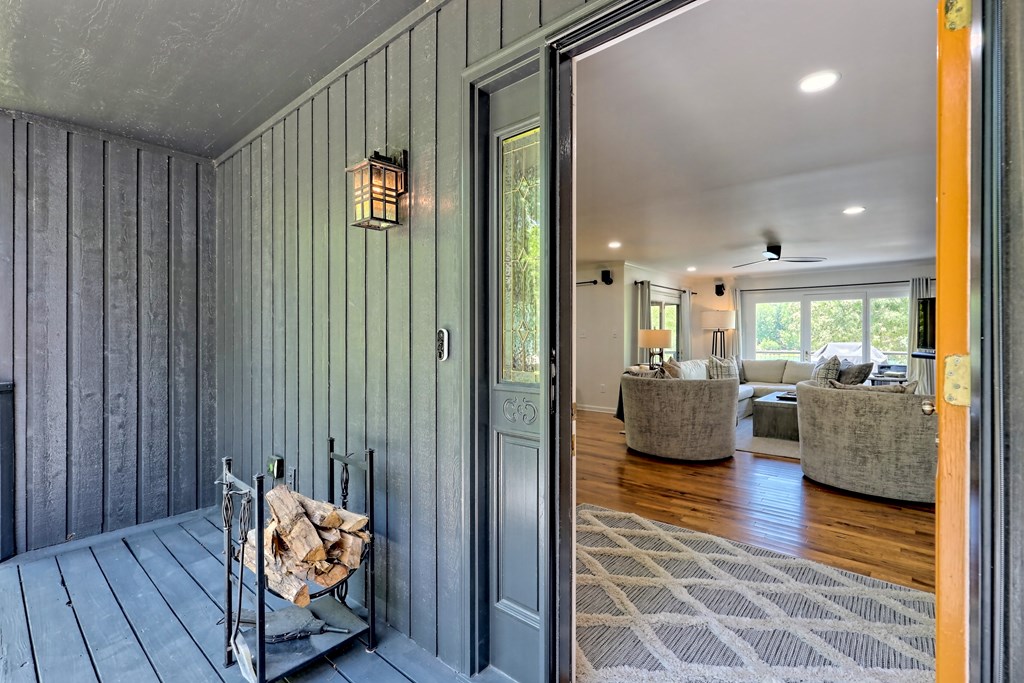 415213 Hayesville Residential