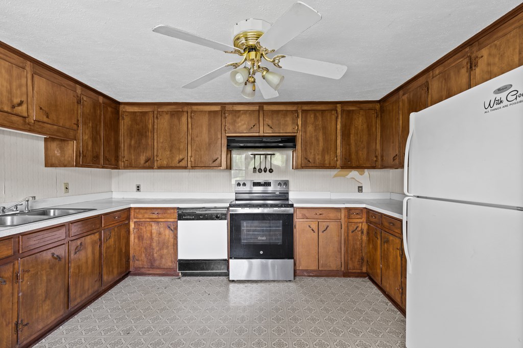 415217 Blue Ridge Residential