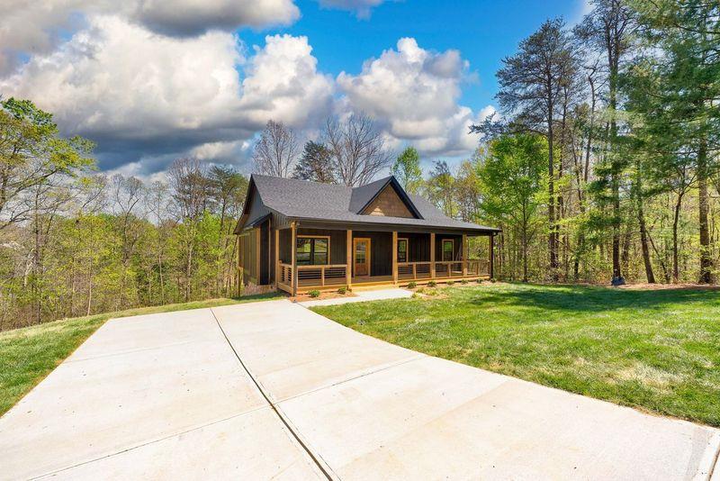 415223 Ellijay 