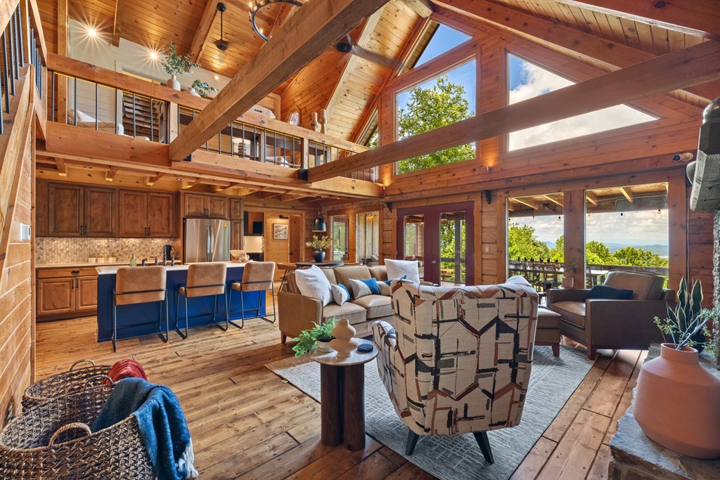415226 Blue Ridge Residential