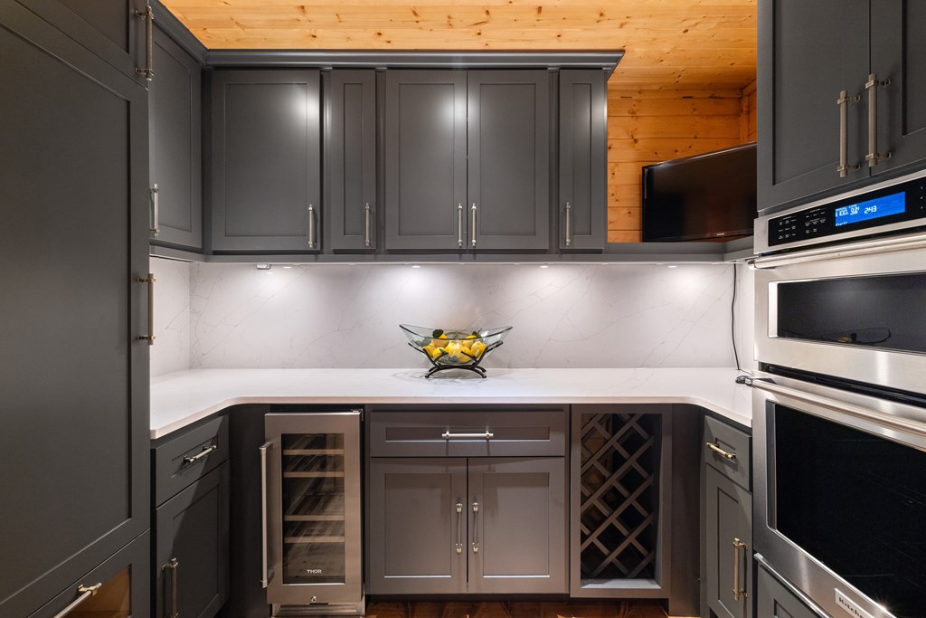 415226 Blue Ridge Residential